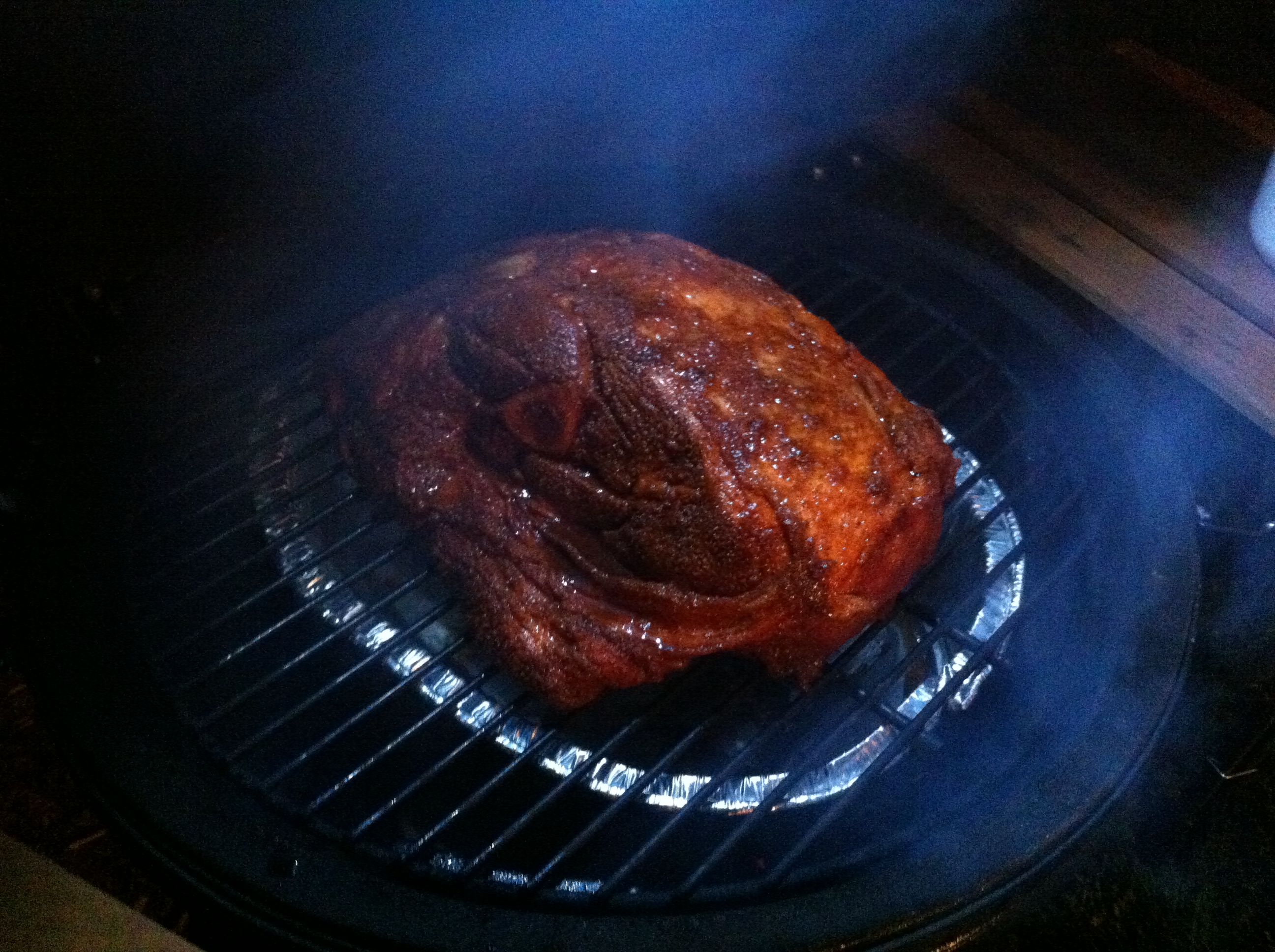 Juicy Smoked Pulled Pork on the Big Green Egg – Erica's Recipes